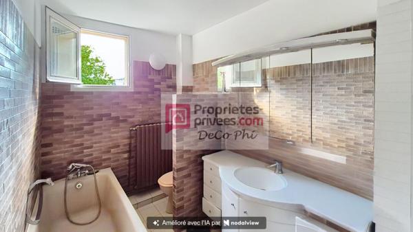 Maison  Terrasse  Jardin  5 pièces  121 m2   La Celle Saint Cloud  Châtaigneraie