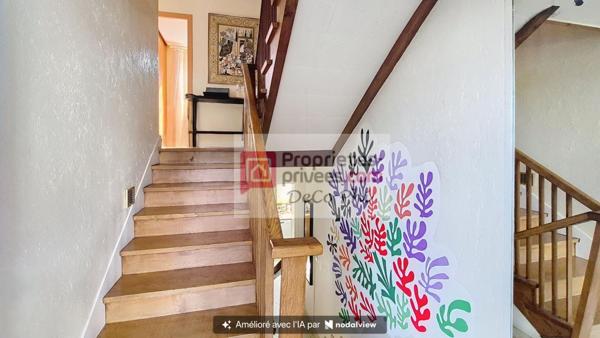 Maison  Terrasse  Jardin  5 pièces  121 m2   La Celle Saint Cloud  Châtaigneraie