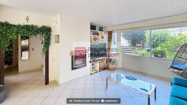 Maison  Terrasse  Jardin  5 pièces  121 m2   La Celle Saint Cloud  Châtaigneraie