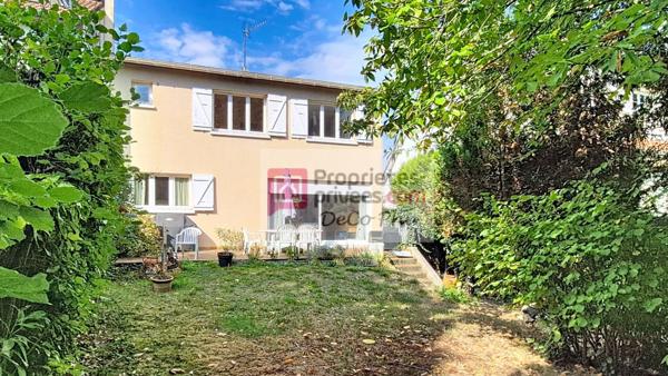 Maison  Terrasse  Jardin  5 pièces  121 m2   La Celle Saint Cloud  Châtaigneraie