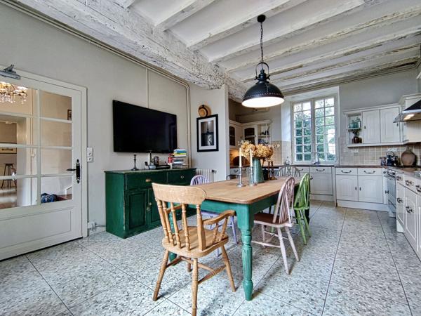Chateau à vendre à Chamboret (87140) - Haute-Vienne