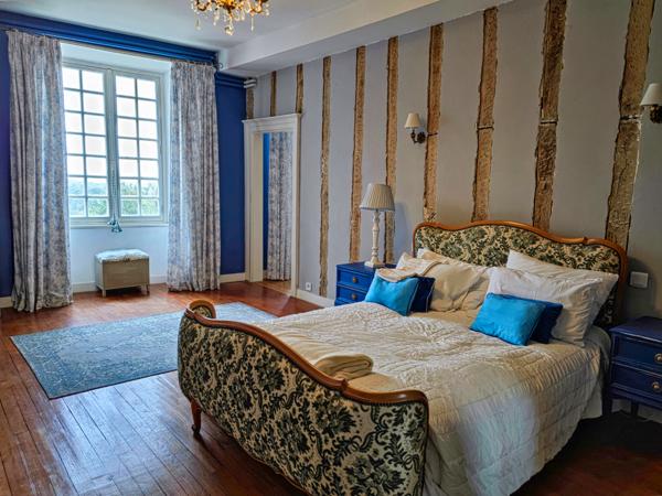 Chateau à vendre à Chamboret (87140) - Haute-Vienne