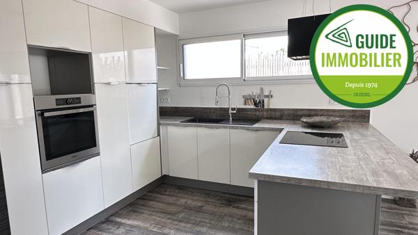 MAISON CONTEMPORAINE AVEC PISCINE A GUIDEL PLAGES