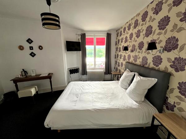 Commerce à vendre à Peyrat-le-Château (87470) - Haute-Vienne