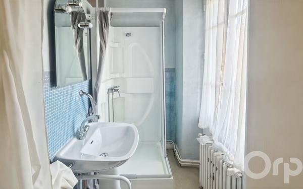 Maison à vendre    5 pièces • 148,80 m2 Ambazac