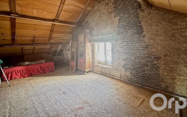 Maison à vendre    5 pièces • 148,80 m2 Ambazac