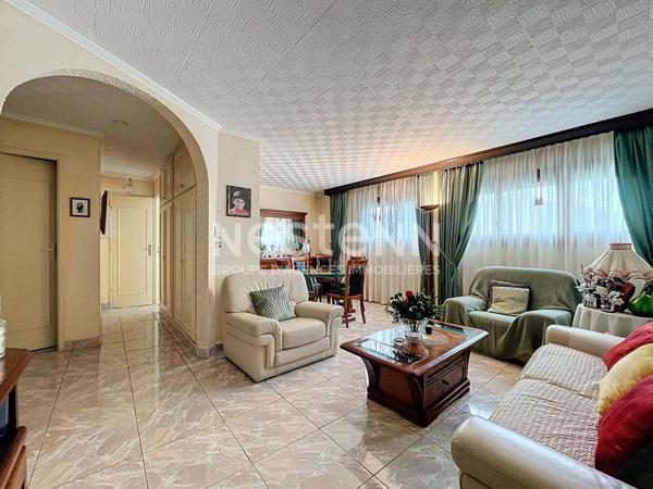 APPARTEMENT A VENDRE RESIDENCE CROIX BLANCHE AU DERNIER ETAGE AVEC BALCON