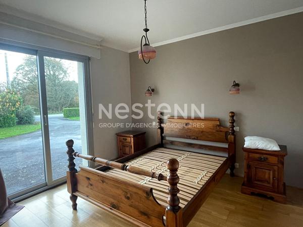 Maison de plain-pied avec 1 hectare de terrain - Proche Questembert centre