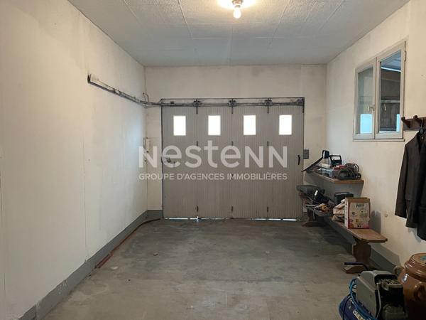 Maison de plain-pied avec 1 hectare de terrain - Proche Questembert centre