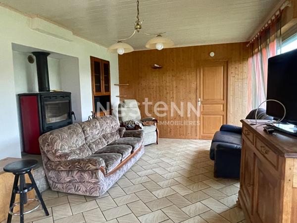 Maison de plain-pied avec 1 hectare de terrain - Proche Questembert centre