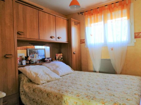 Propriété avec deux maisons