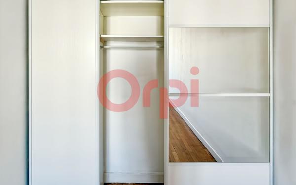 Appartement à vendre    2 pièces • 42 m2 Lyon 8