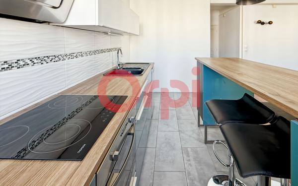 Appartement à vendre    2 pièces • 42 m2 Lyon 8