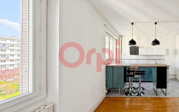 Appartement à vendre    2 pièces • 42 m2 Lyon 8