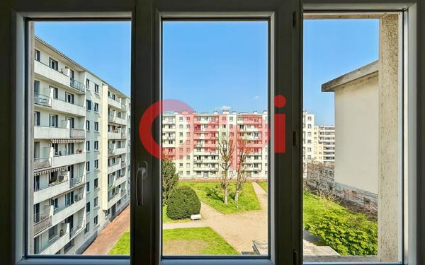 Appartement à vendre    2 pièces • 42 m2 Lyon 8