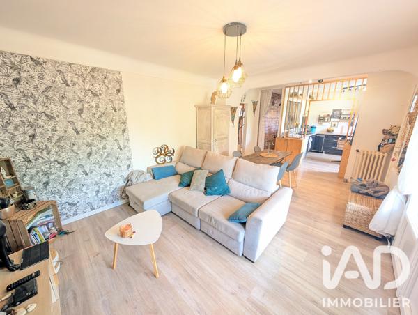 Maison à vendre 5 pièces 107 m² Lussac-les-Châteaux