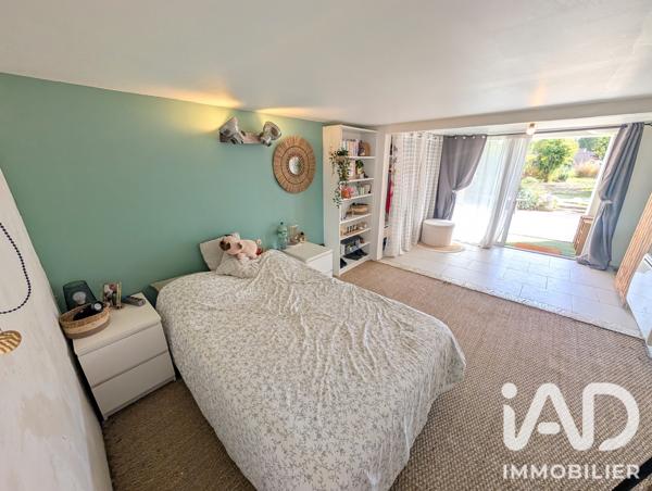 Maison à vendre 5 pièces 107 m² Lussac-les-Châteaux