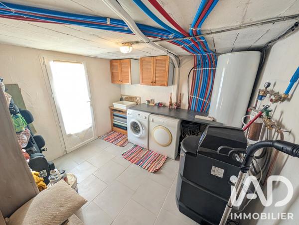 Maison à vendre 5 pièces 107 m² Lussac-les-Châteaux