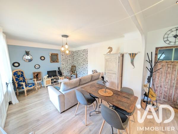 Maison à vendre 5 pièces 107 m² Lussac-les-Châteaux