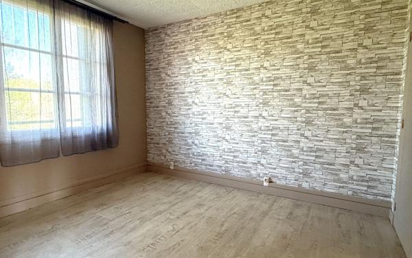 Maison à vendre    5 pièces • 93 m2 Morangis