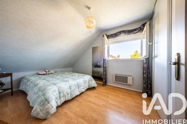 Maison à vendre 5 pièces 131 m² Fontaine-lès-Dijon