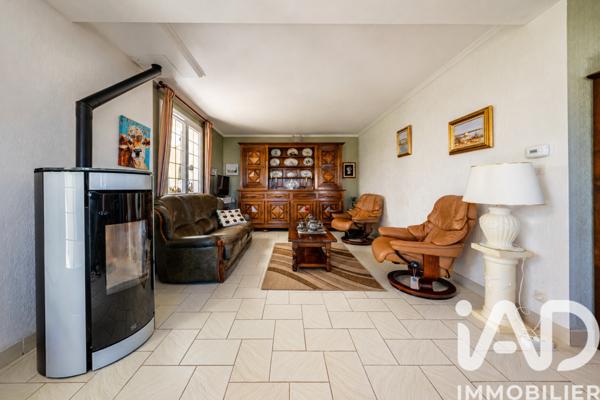 Maison à vendre 5 pièces 131 m² Fontaine-lès-Dijon