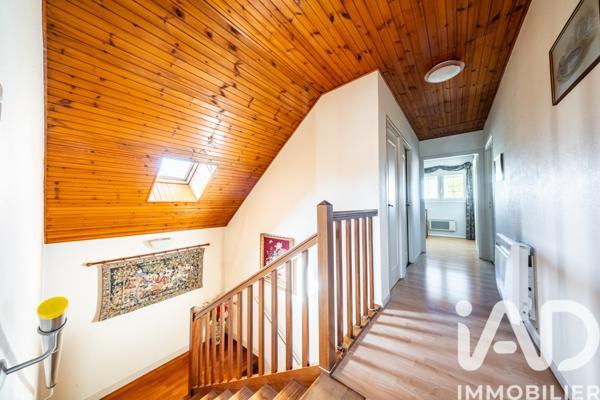 Maison à vendre 5 pièces 131 m² Fontaine-lès-Dijon