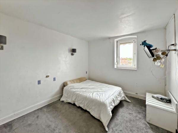 Maison à vendre 11 pièces LA CLAYETTE (71) - 530m ² habitables - 13 pièces - piscine - dépendances - terrain 3822 m²