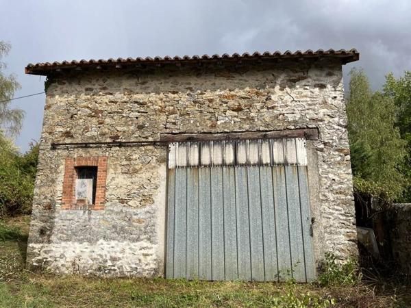 Grange à vendre |  Bellac |  1 pièce | 50 m²