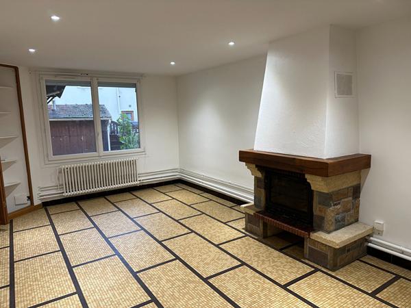 Achat immeuble près de Roissy-en-France - 10 pièce(s) - 170 m² - 599 000 €