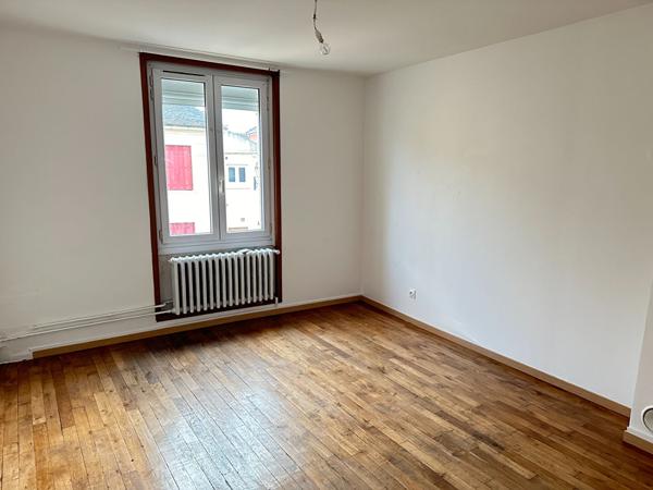 Achat immeuble près de Roissy-en-France - 10 pièce(s) - 170 m² - 599 000 €