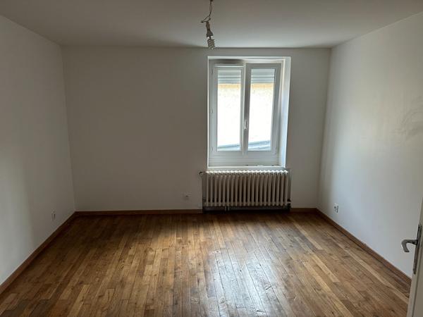 Achat immeuble près de Roissy-en-France - 10 pièce(s) - 170 m² - 599 000 €