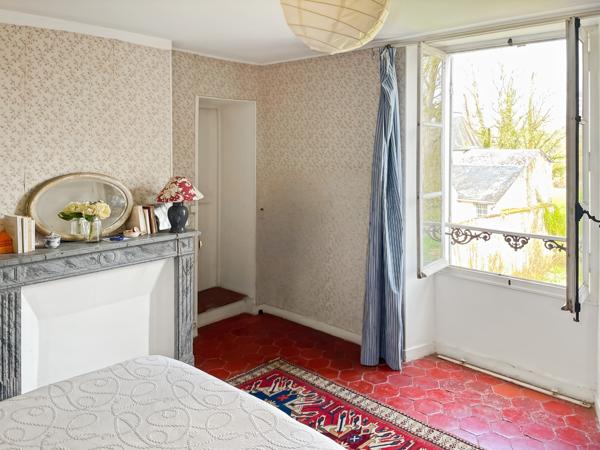 Maison 11 pièces - 301 m²