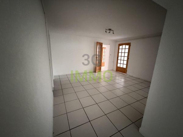 Location / Appartement T5