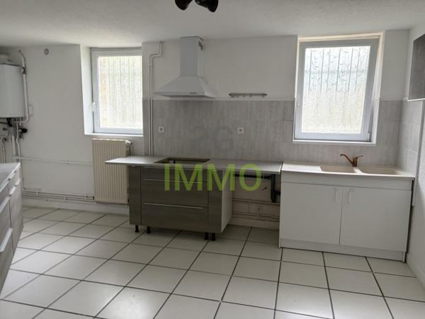Location / Appartement T5
