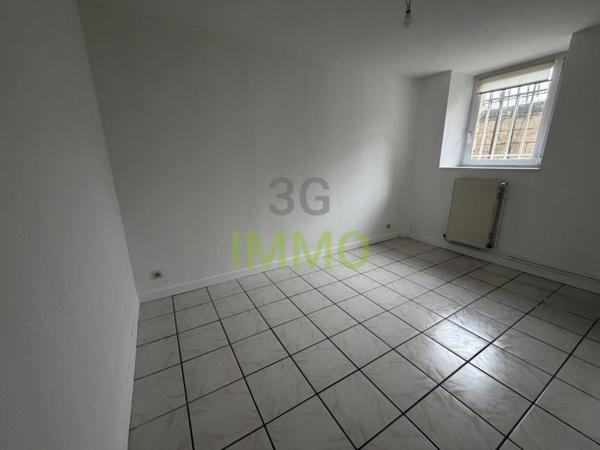 Location / Appartement T5