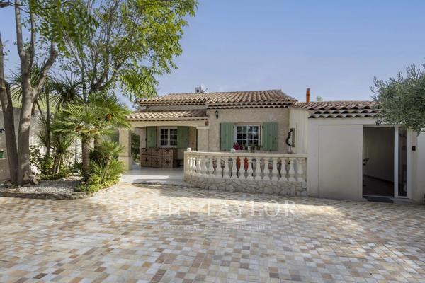 Maison au cœur d’un écrin de nature préservée – Marseille 13e