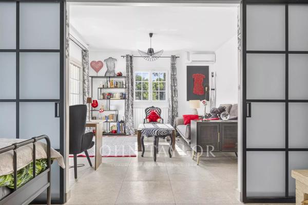 Maison au cœur d’un écrin de nature préservée – Marseille 13e