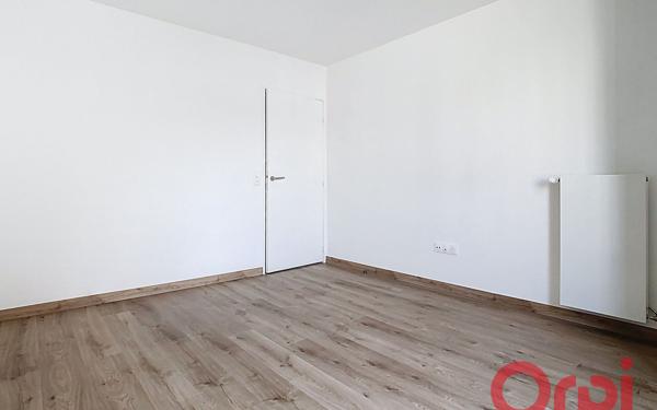 Appartement à louer    3 pièces • 63 m2 Clamart