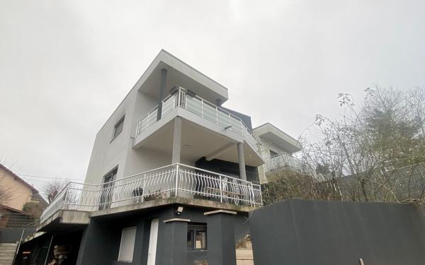 Appartement à vendre    5 pièces • 140 m2 Saverne