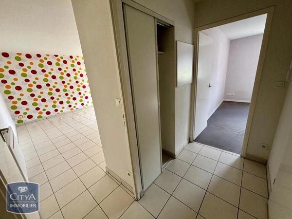 Appartement à louer 2 pièces 46.52m² Courseulles-sur-Mer (14470)