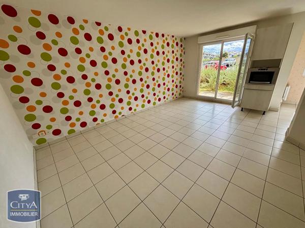 Appartement à louer 2 pièces 46.52m² Courseulles-sur-Mer (14470)
