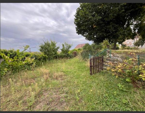 Rareté, ancien presbytère avec salle de réception, plein de charme pour vos plus beaux projets