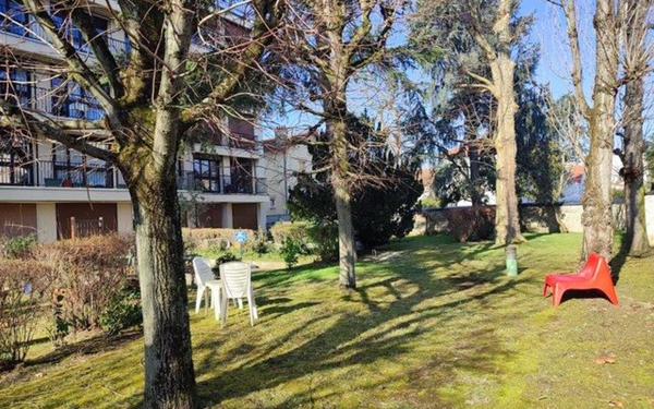 Appartement à vendre    3 pièces • 80,38 m2 Saint-Maur-des-Fossés