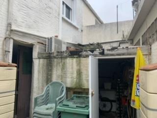 Saint-Georges-de-Didonne (17110) 

IDEAL INVESTISSEUR DEL'IMMOBILIER vous propose cet ensemble immobilier de deux lots dans l'hyper centre. Lot N