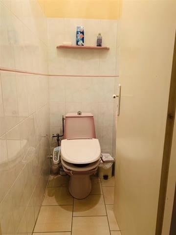 Saint-Georges-de-Didonne (17110) 

IDEAL INVESTISSEUR DEL'IMMOBILIER vous propose cet ensemble immobilier de deux lots dans l'hyper centre. Lot N