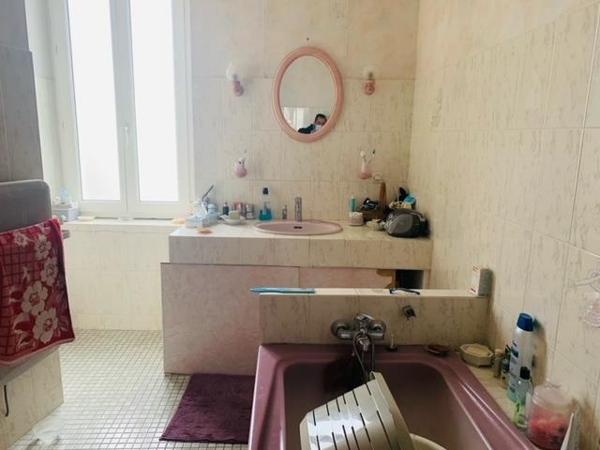 Saint-Georges-de-Didonne (17110) 

IDEAL INVESTISSEUR DEL'IMMOBILIER vous propose cet ensemble immobilier de deux lots dans l'hyper centre. Lot N