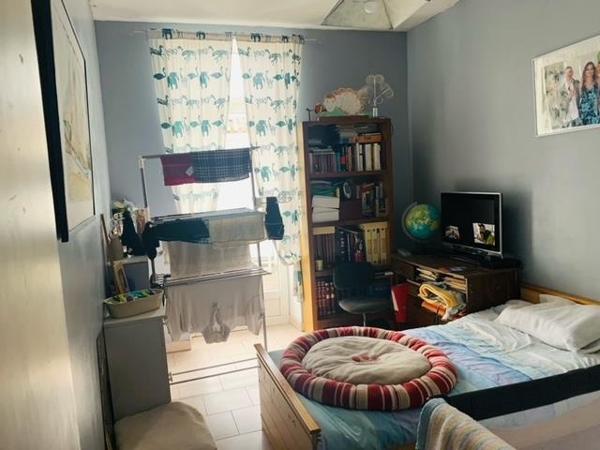 Saint-Georges-de-Didonne (17110) 

IDEAL INVESTISSEUR DEL'IMMOBILIER vous propose cet ensemble immobilier de deux lots dans l'hyper centre. Lot N