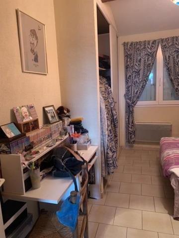 Saint-Georges-de-Didonne (17110) 

IDEAL INVESTISSEUR DEL'IMMOBILIER vous propose cet ensemble immobilier de deux lots dans l'hyper centre. Lot N