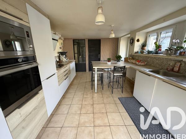 Maison à vendre 7 pièces 149 m² Guilliers